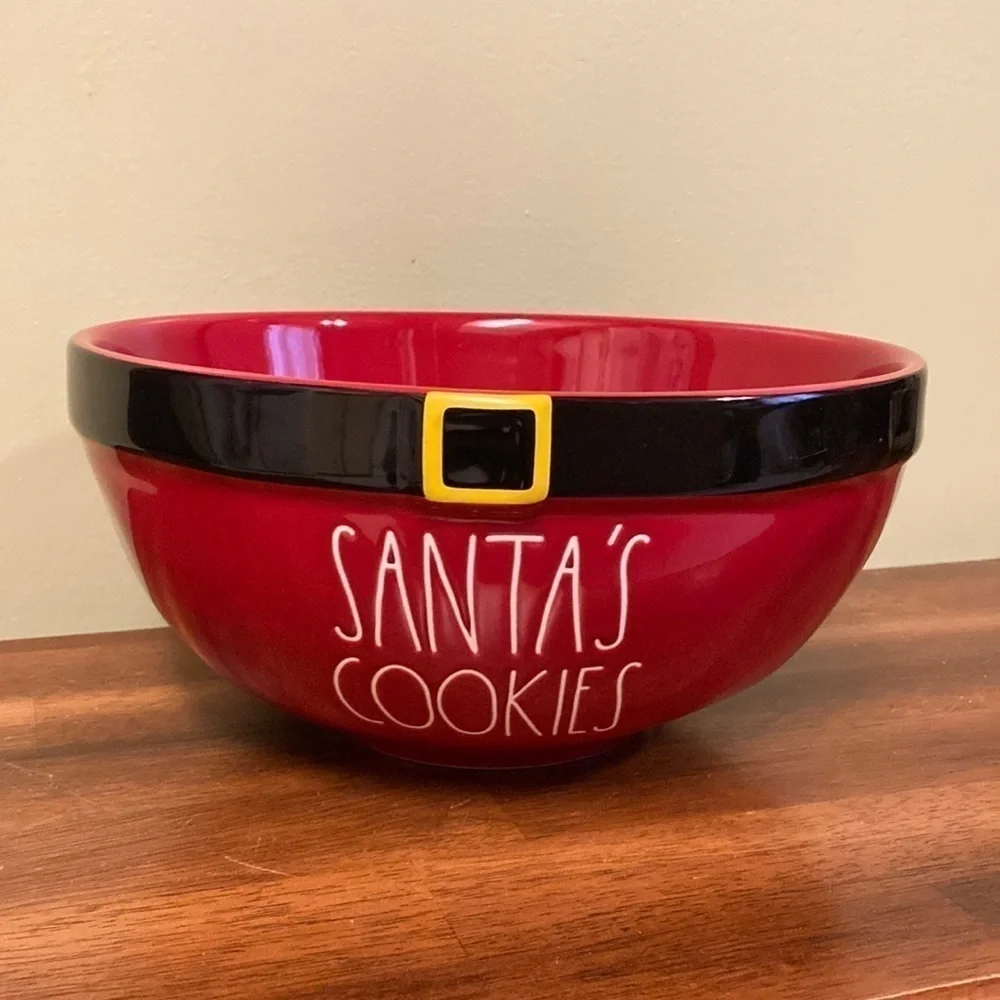 NEW!! RAE DUNN LARGE CERAMIC SANTA'S COOKIES SANTA BELT BOWL